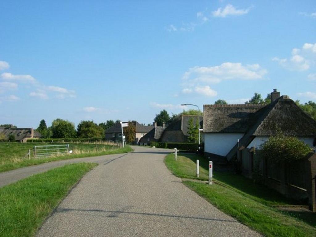 Hotel Brasserie Oud Maren Bagian luar foto